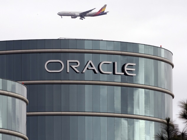 Oracle multado con $ 23 millones por sobornar a funcionarios en India, Turquía y los Emiratos Árabes Unidos